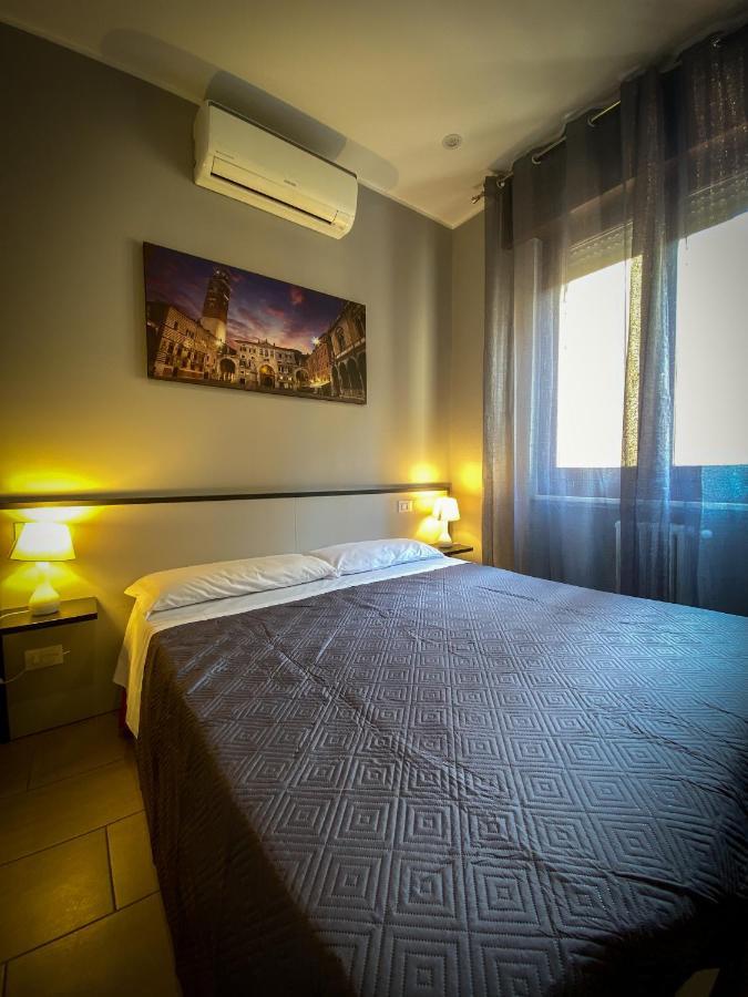 Hotel Arena *