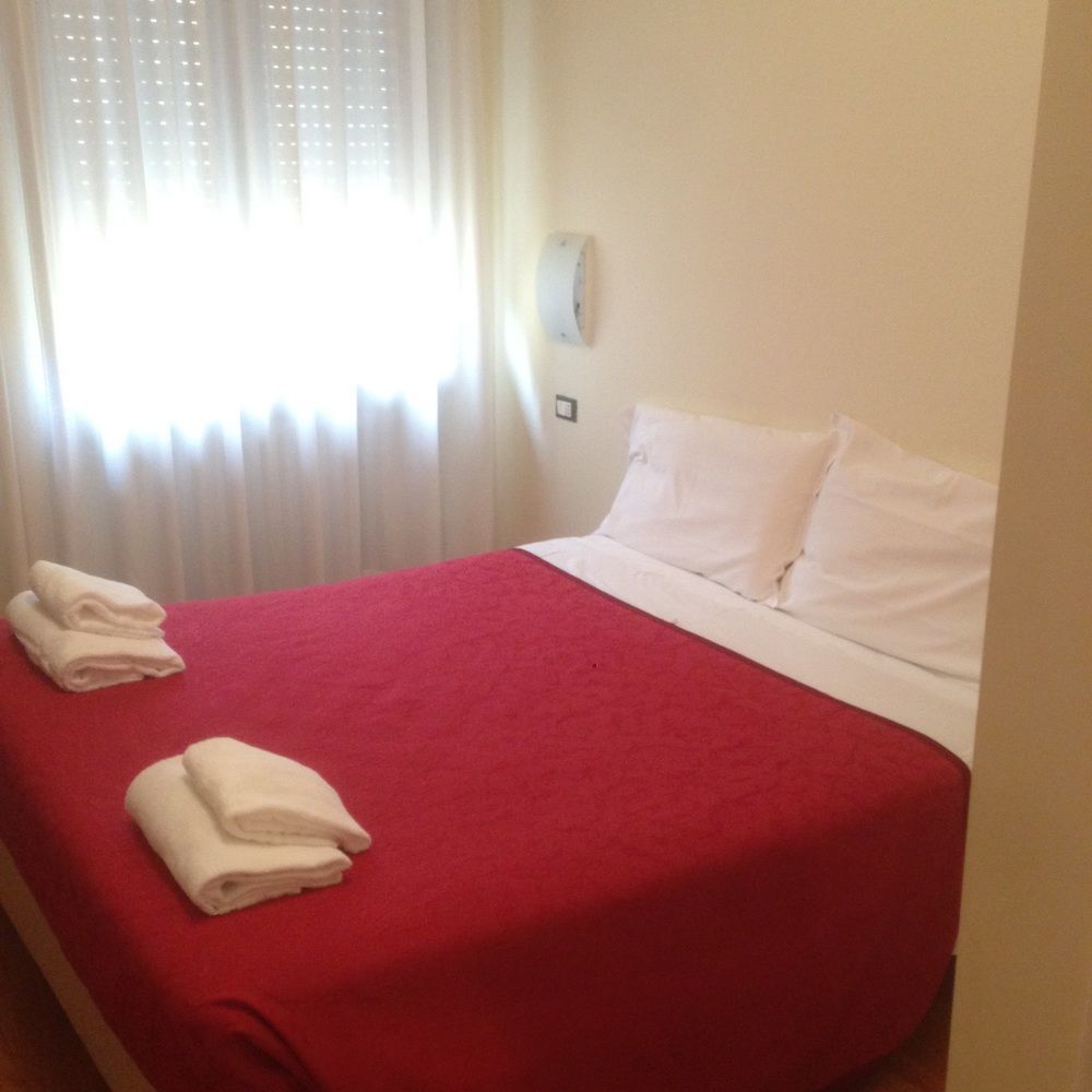 Hotel Arena *